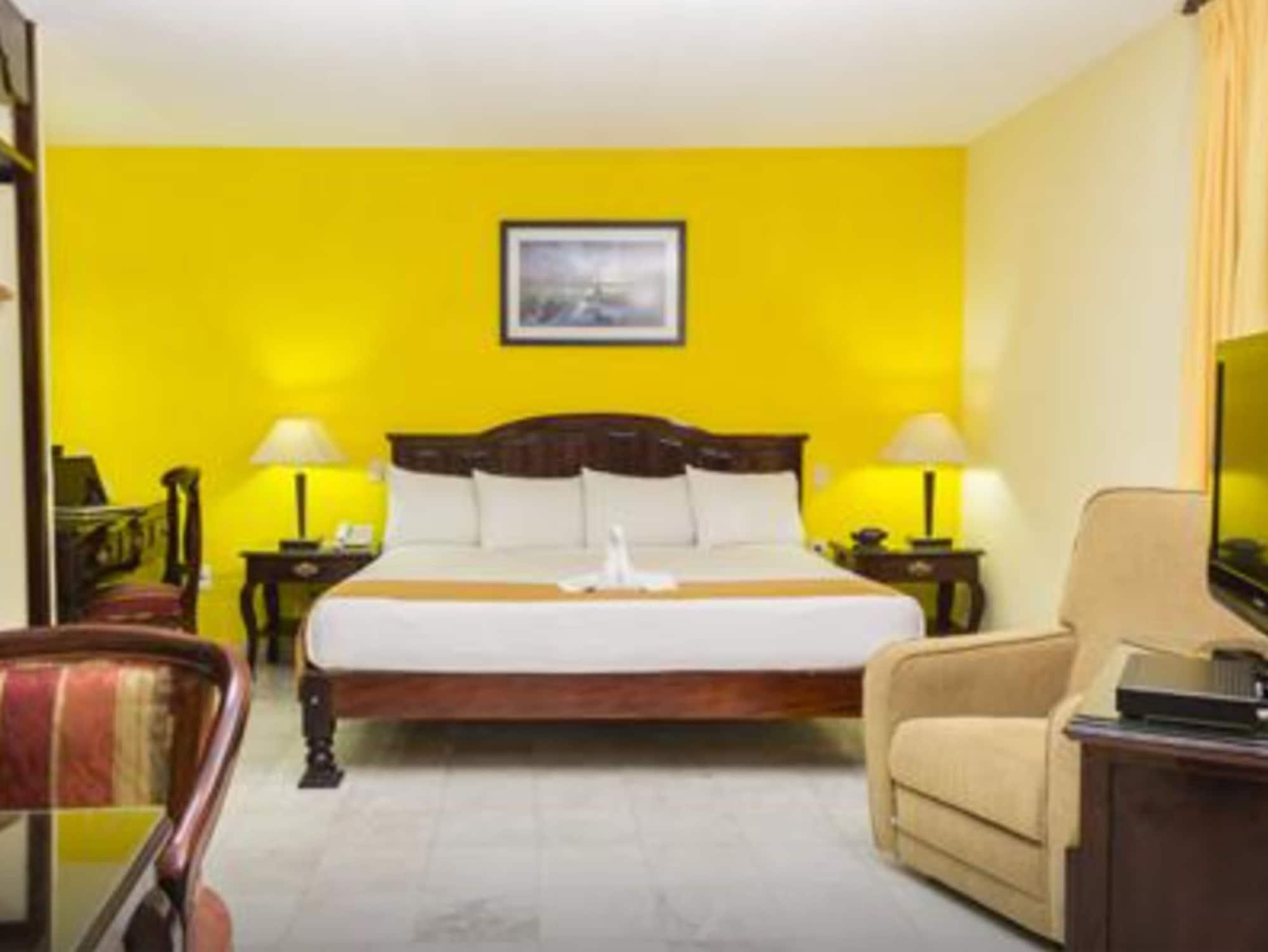 Hotel Madan Cardenas Exterior photo