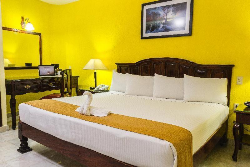 Hotel Madan Cardenas Room photo