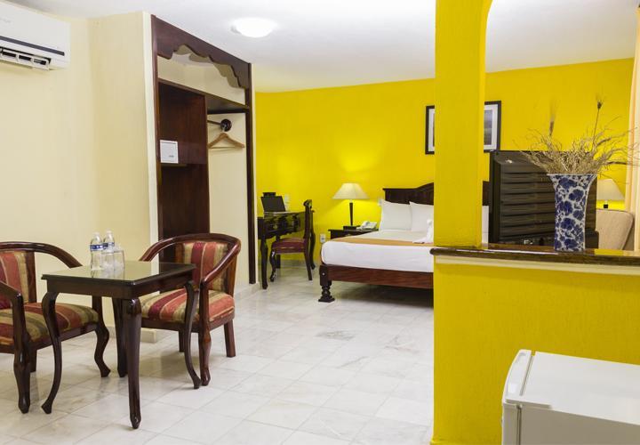 Hotel Madan Cardenas Exterior photo
